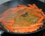 A picture of step 1 of Stir Fry Carrot and Cucumber In Oxtail Soup.