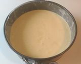 Foto del passaggio 4 della ricetta Torta alle fragole effetto gelato