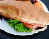 Φωτογραφία βήματος 2 της συνταγής Hot-dog σπιτικά με σαλάτα mix μαρούλι και καρότο