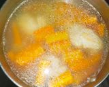 Foto langkah ke 2 dari resep Sup Ayam Daun Jeruk versi Ambyar Kitchen.
