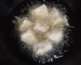 A picture of step 2 of Idli manchurian.