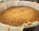 Foto del paso 4 de la receta: Tarta de queso la viña con yema tostada