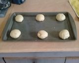 A picture of step 3 of 40 mins hamburger buns.