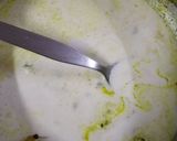 A picture of step 4 of Fish in curd gravy and crispy fried fish.