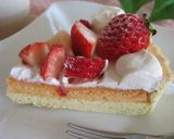 A picture of step 12 of Butter-Free Strawberry Custard Tart.