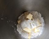 Une image de l'étape 2 de Pâte sablée à la crème, lait et farine d'épeautre.