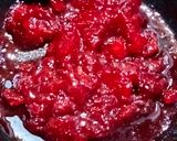 Foto langkah ke 3 dari resep Selai Strawberry Homemade.