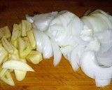 Foto del paso 2 de la receta: Alcachofas rehogadas con bacon