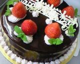 A picture of step 11 of Chocolate Tiaras for Cakes.