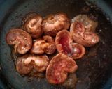 A picture of step 4 of Roast kidneys.