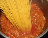 A picture of step 2 of Lots of Spring Cabbage! Oil-less Tomato Sauce.