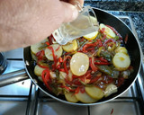 Foto del paso 6 de la receta: Patatas de guarnición con huevos y jamón