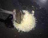 Foto langkah ke 2 dari resep Mi Tiaw goreng sederhana.