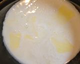 A picture of step 2 of Cheesy Cream Sauce (With Simple Gnocchi).