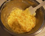 A picture of step 3 of Yuzu Jam Cakes.