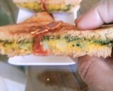 A picture of step 6 of Potato bread sandwich.
