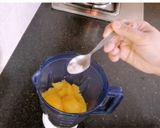 A picture of step 4 of Refreshing homemade peach juice😋.