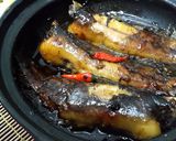 Hình bước làm 10 của món Cá trê vàng kho tiêu