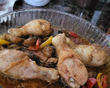 Foto del paso 5 de la receta: Pollo en salsa con ciruelas y champiñones
