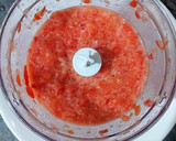 Foto del paso 1 de la receta: Huevos en salsa de tomates y toque de especias