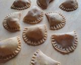 Foto del passaggio 3 della ricetta Ravioli con mazzancolle e limone