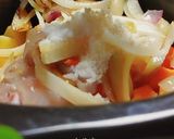 Foto langkah ke 2 dari resep Sayur Sop Ayam Slow Cooker.