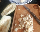 Foto del paso 2 de la receta: Berenjenas rellenas (sin queso ni bechamel)