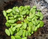 Foto langkah ke 4 dari resep Sambal Bawang Pete.