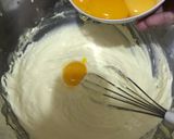 Foto langkah ke 5 dari resep The Real Japanese Cheese Cake in Keto Version #Allaire Cake Flour.
