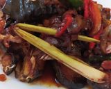 Foto langkah ke 5 dari resep Patin Kecap Mom Briell.