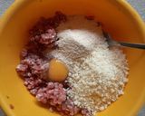 Foto del passaggio 3 della ricetta Polpette al sugo