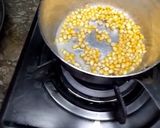 A picture of step 2 of Salty popcorn.