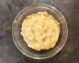 Foto del passaggio 1 della ricetta Crostata di Ciliegie Crema Frangipane alle Nocciole e Pepe Timut