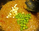 A picture of step 6 of Pav Bhaji.