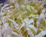 Hình bước làm 1 của món Canh bắp cải nấu tôm thịt viên