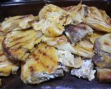 Foto del paso 12 de la receta: Cuadraditos de chuletas de cerdo con queso