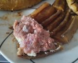 Foto del paso 4 de la receta: Plátanos maduros asados y rellenos de queso y dulce de guayaba🧀🍌🍯
