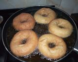 A picture of step 8 of Doughnut.