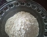 Foto langkah ke 1 dari resep Kulit Lumpia Homemade.