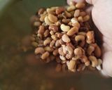 Foto langkah ke 1 dari resep Lepet Ketan Kacang Tolo.