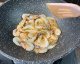 Foto langkah ke 1 dari resep Udang Saus Mentega.