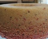 Foto langkah ke 5 dari resep Bolu Buah Naga.