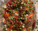 Foto del paso 4 de la receta: 🌯 BURRITOS CON TORTILLA DE TRIGO 🍅🥬 🥑