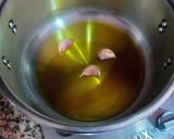Foto del paso 4 de la receta Garbanzos y langostinos con reducción de las cabezas