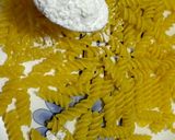 A picture of step 2 of Crispy crunchy fusilli (mecroni).