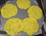 મેંદા રવાની ફરસી પુરી (Maida Rava Farsi Puri Recipe in Gujarati) રેસીપી સ્ટેપ4ફોટો