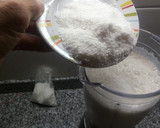 Foto del paso 2 de la receta: Licuado de banana con coco