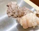 Hình bước làm 2 của món Bún dọc mùng