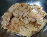 รูปขั้นตอนการทำที่ 1 ของ สเต็กอกไก่ ซอสต้มข่า