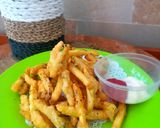 Foto langkah ke 3 dari resep Kentang Goreng Seledri Simpel.